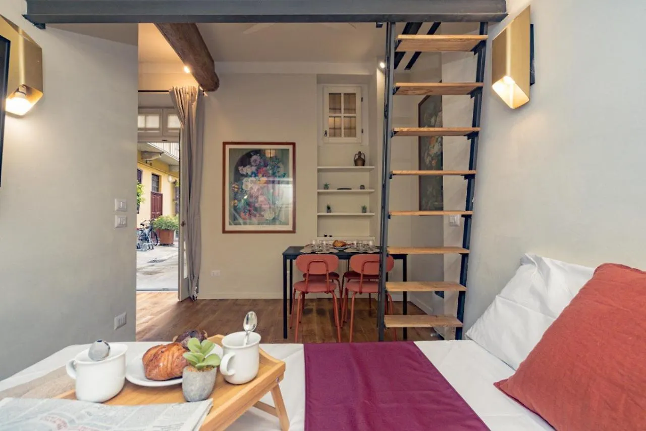 Charme Loft - 5 Min Duomo Apartment Milan
