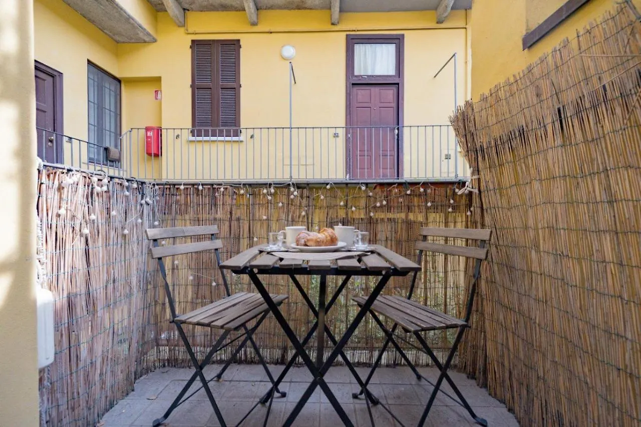 Charme Loft - 5 Min Duomo Apartment Milan Italy